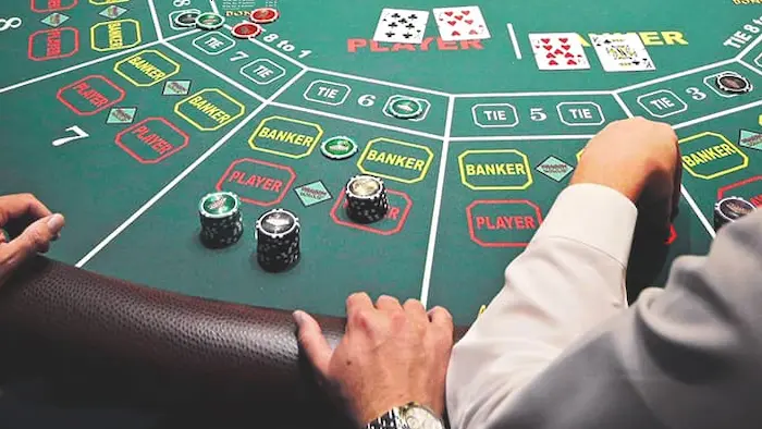 Baccarat Strategy: Don't Bet on High-Profit Bets